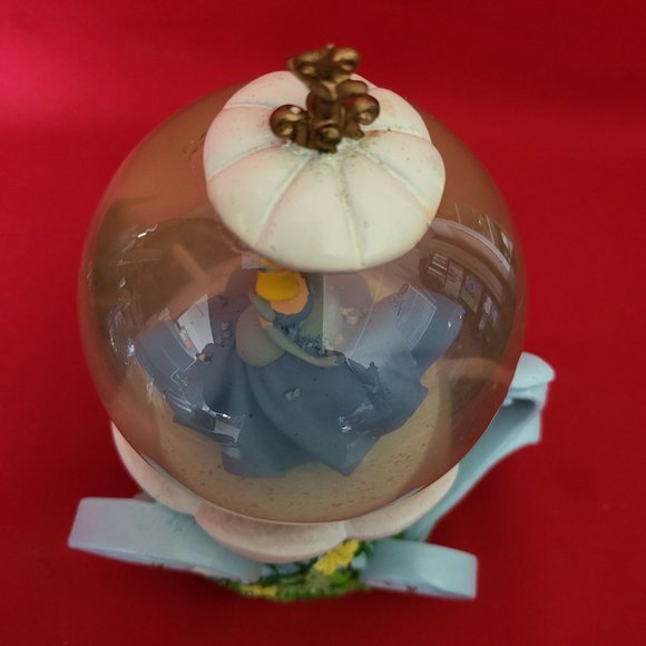 Disney Princess Cinderella Musical Snow Globe Motion Waterball - Picture 5 of 15